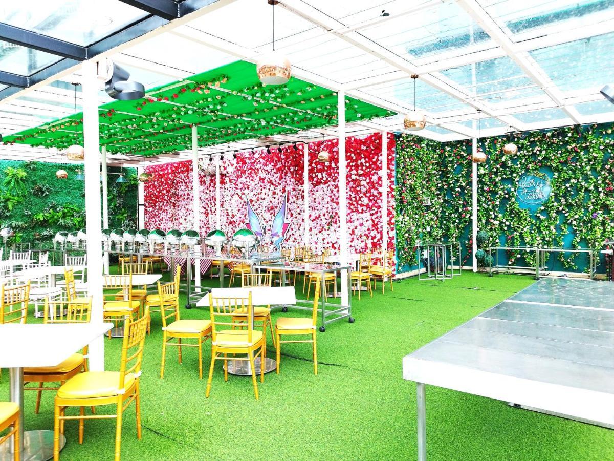 Genting Smokystaycationhut At Ion Delemen Apartment Genting Highlands