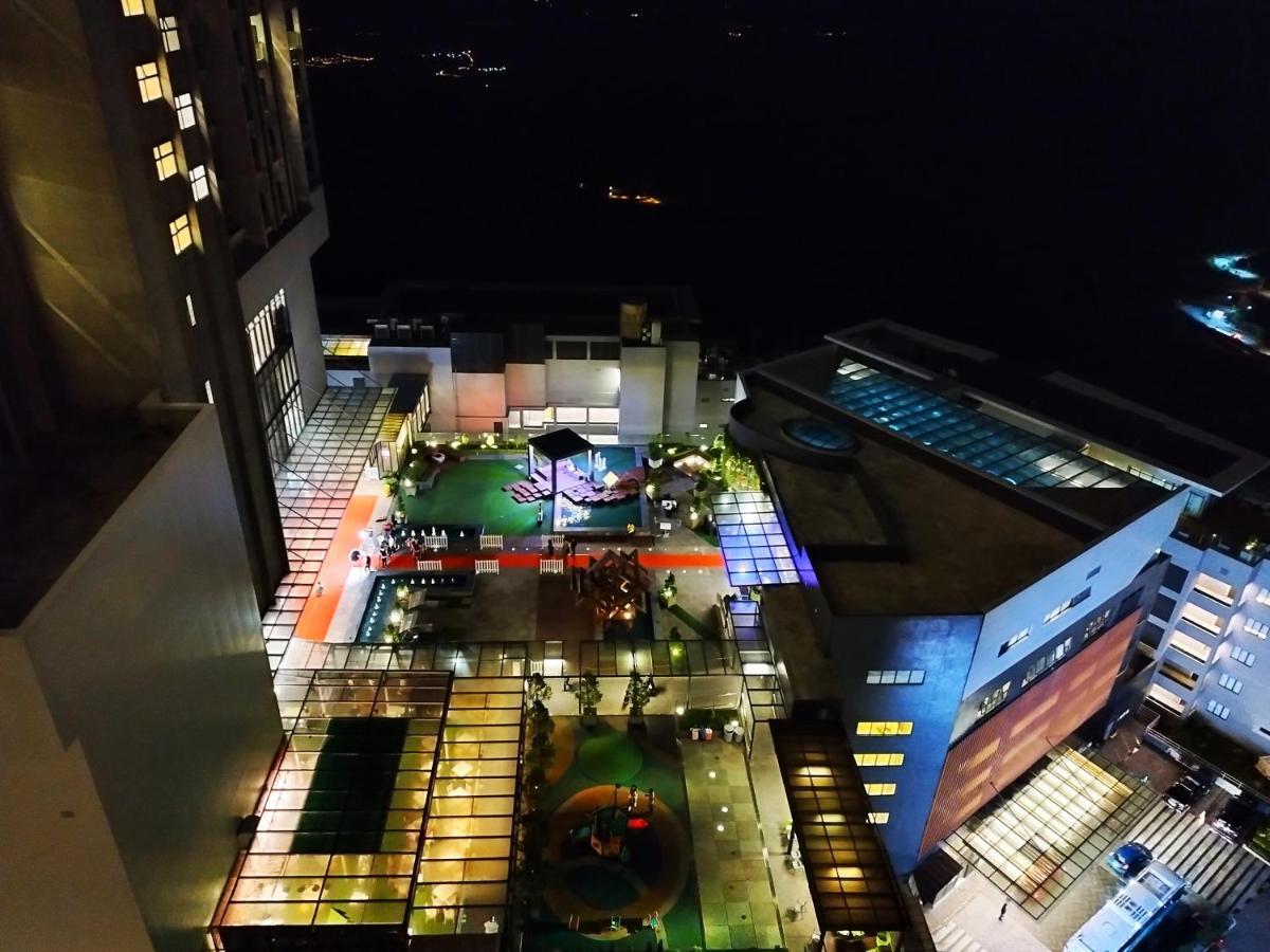 Genting Smokystaycationhut At Ion Delemen Apartment