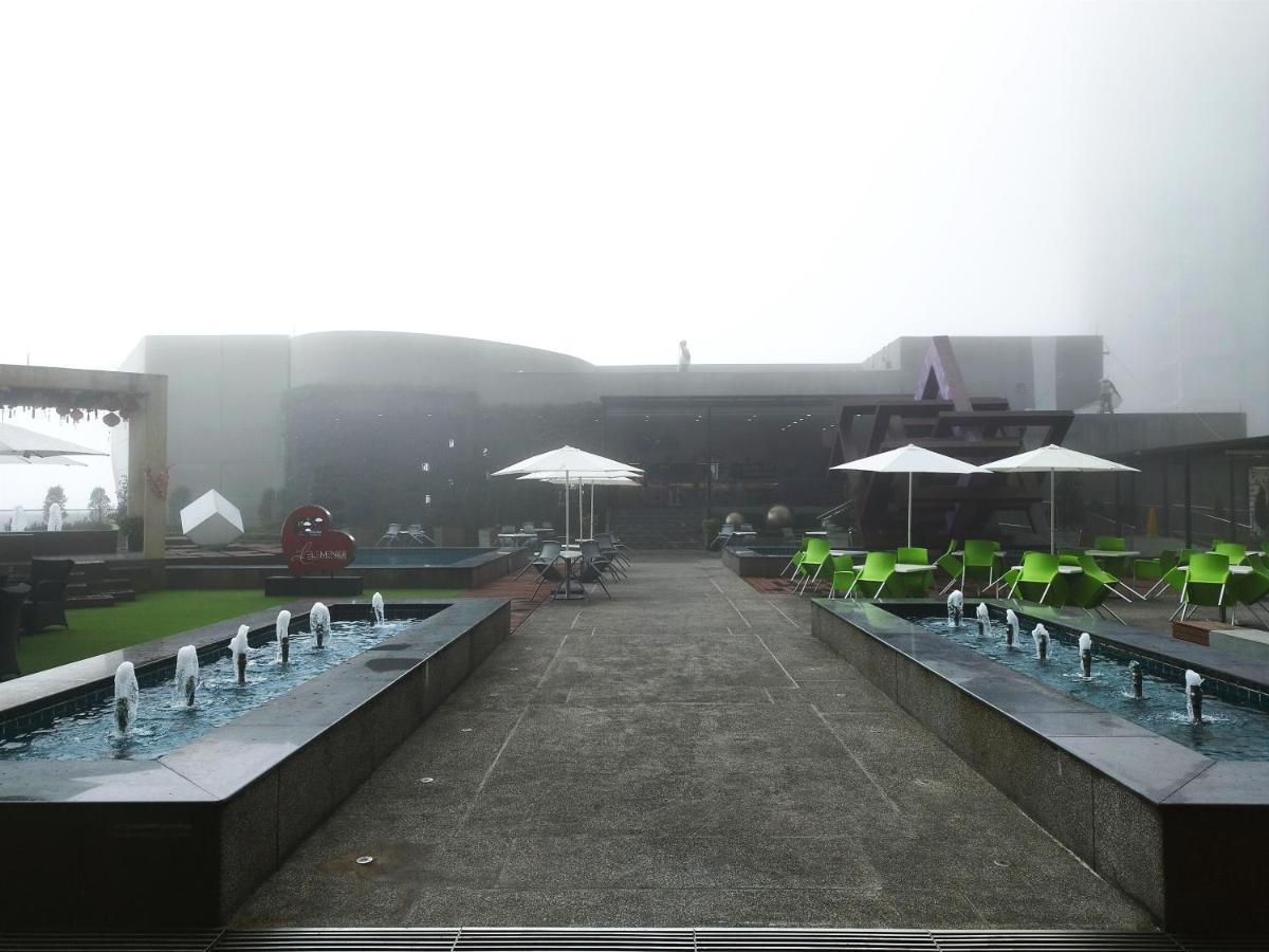 Genting Smokystaycationhut At Ion Delemen Apartment