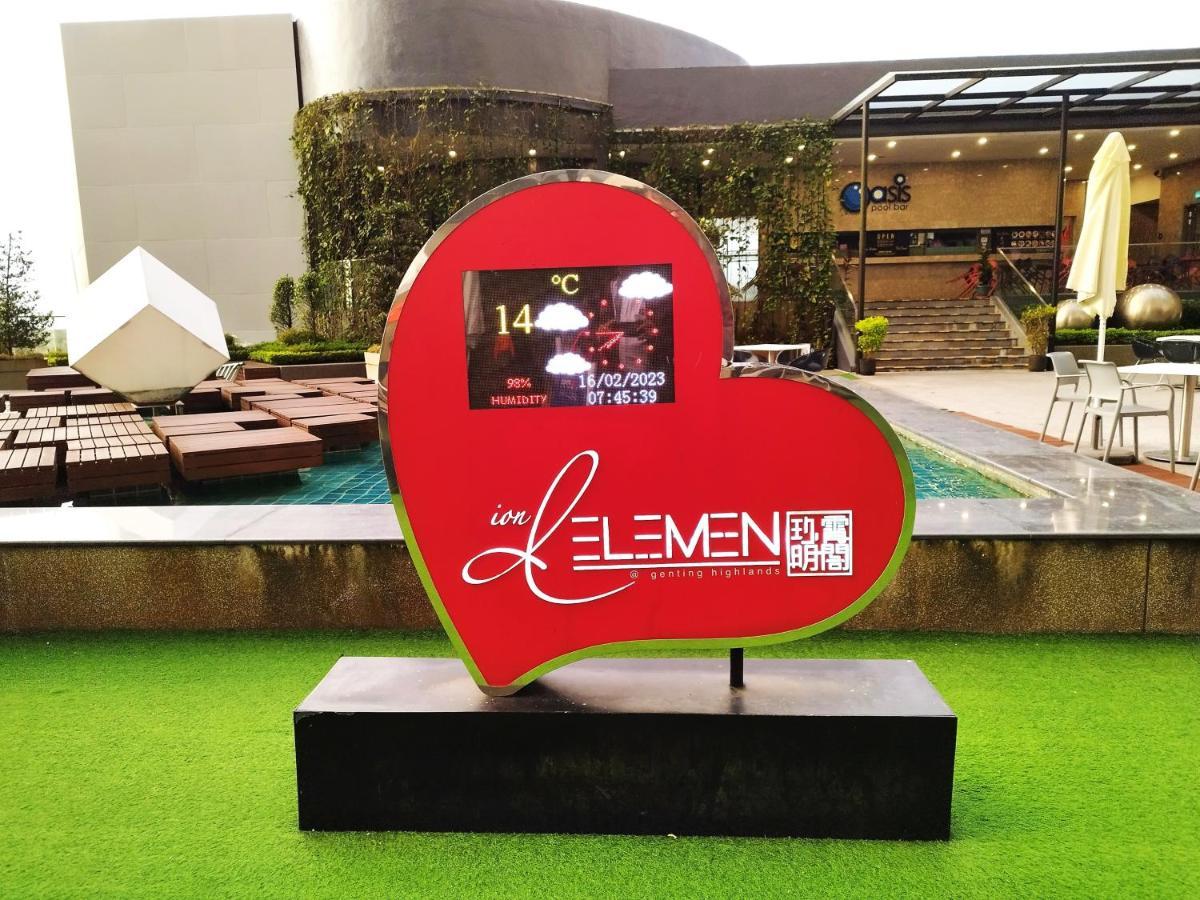 Genting Smokystaycationhut At Ion Delemen Apartment Genting Highlands