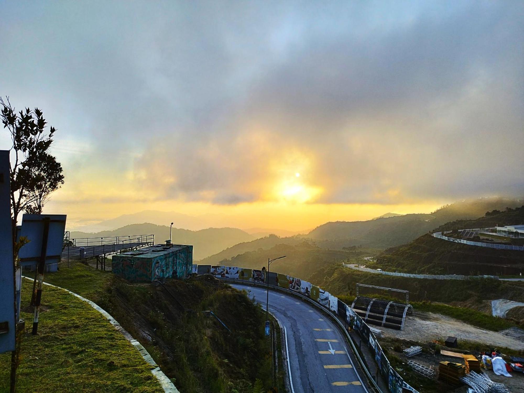 Genting Smokystaycationhut At Ion Delemen